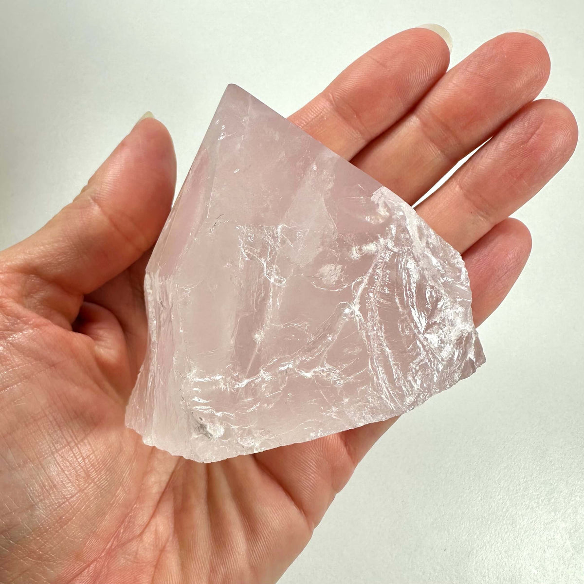 Rå Rosenkvarts, poleret spids
